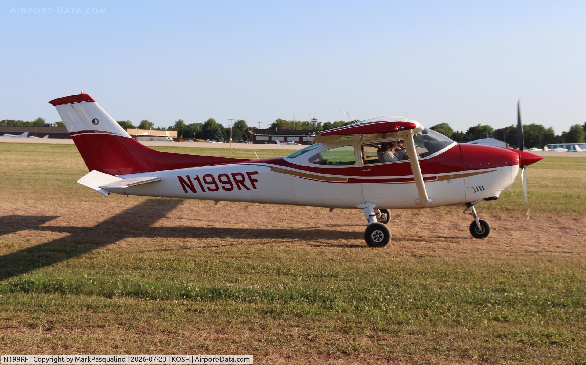 Aircraft N199RF, 1979 Cessna 182Q Skylane, c/n 16266816, Cessna 182Q, at KOSH, photo by MarkPasqualino