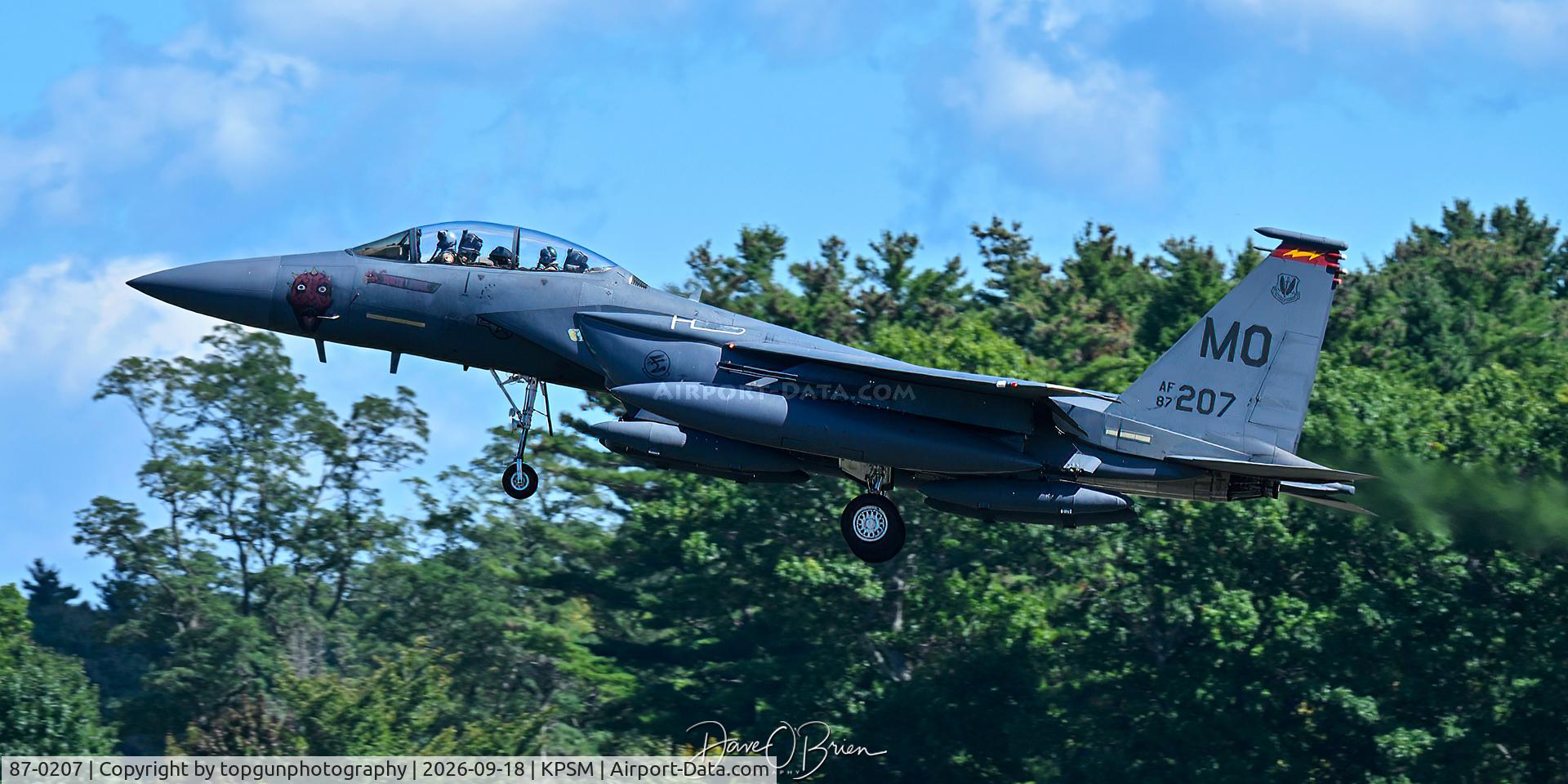 Aircraft 87-0207, 1987 McDonnell Douglas F-15E Strike Eagle, c/n 1072/E047, TREND11 coming in from Lakenheath, at KPSM, photo by topgunphotography