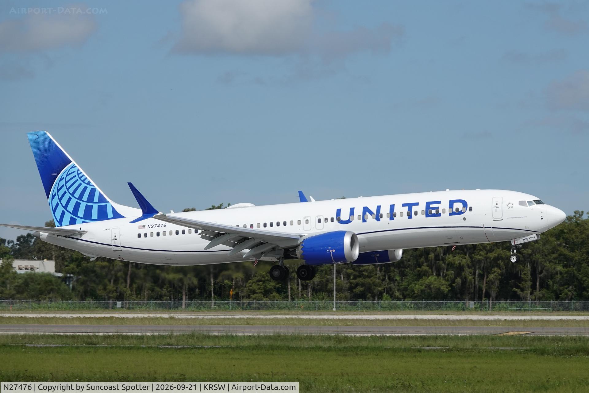 Aircraft N27476, 2026 Boeing 737 MAX 9, c/n 67673 l/n 9803, United 1740 arrives at Southwest Florida International Airport following flight from Chicago-O’Hare International Airport, at KRSW, photo by Suncoast Spotter