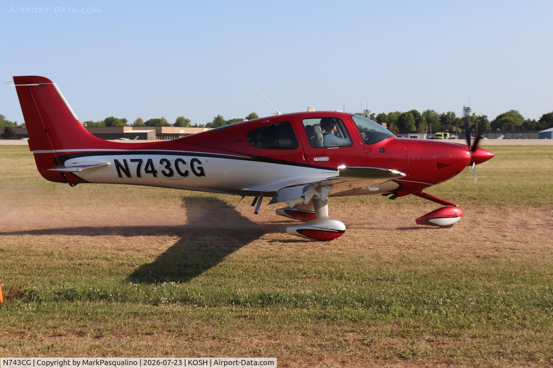 Aircraft N743CG, 2023 Cirrus Design Corp SR22T, c/n 9751, Cirrus SR22T, at KOSH, photo by MarkPasqualino