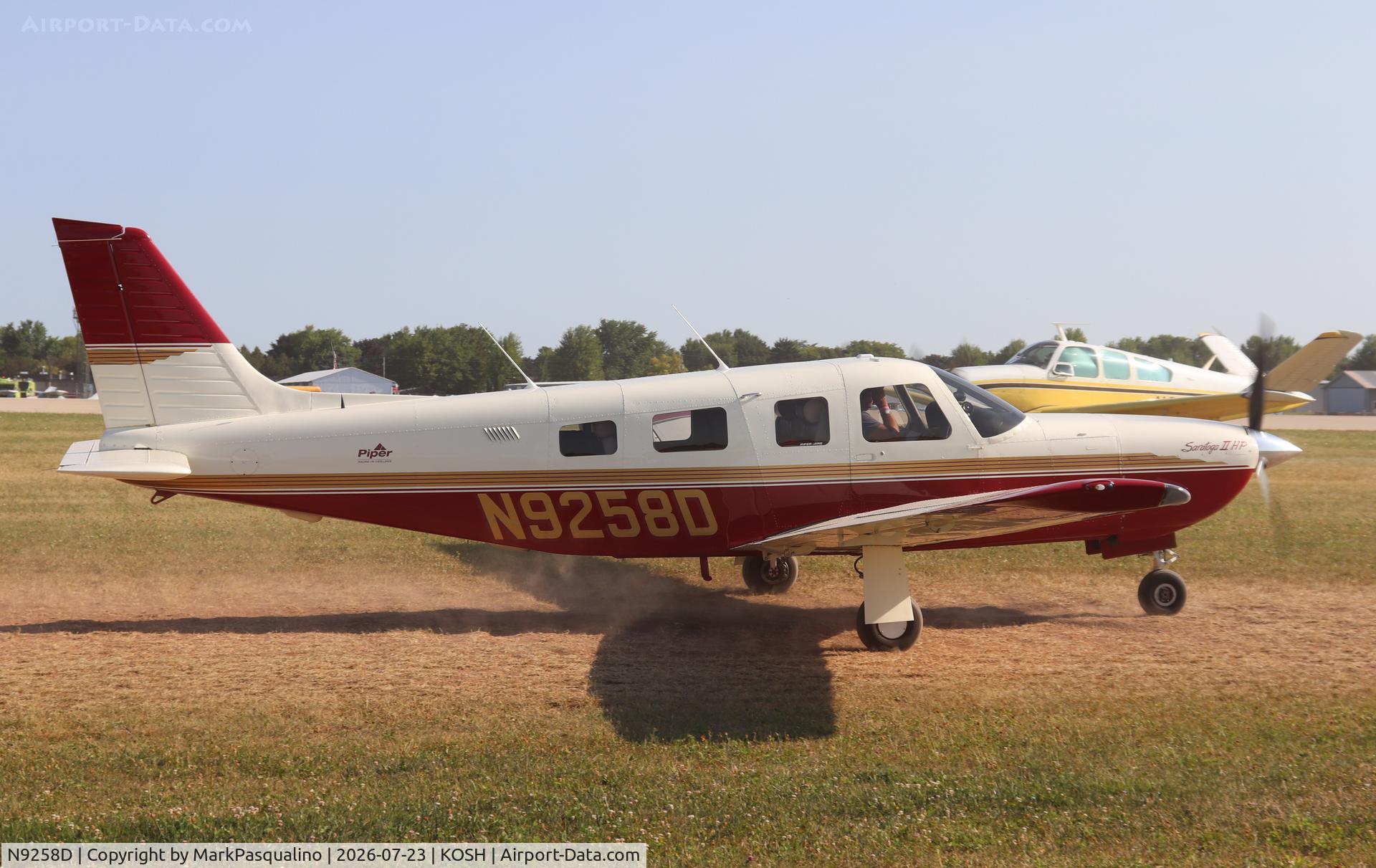 Aircraft N9258D, 1995 Piper PA-32R-301, c/n 3246007, Piper PA-32R-301, at KOSH, photo by MarkPasqualino