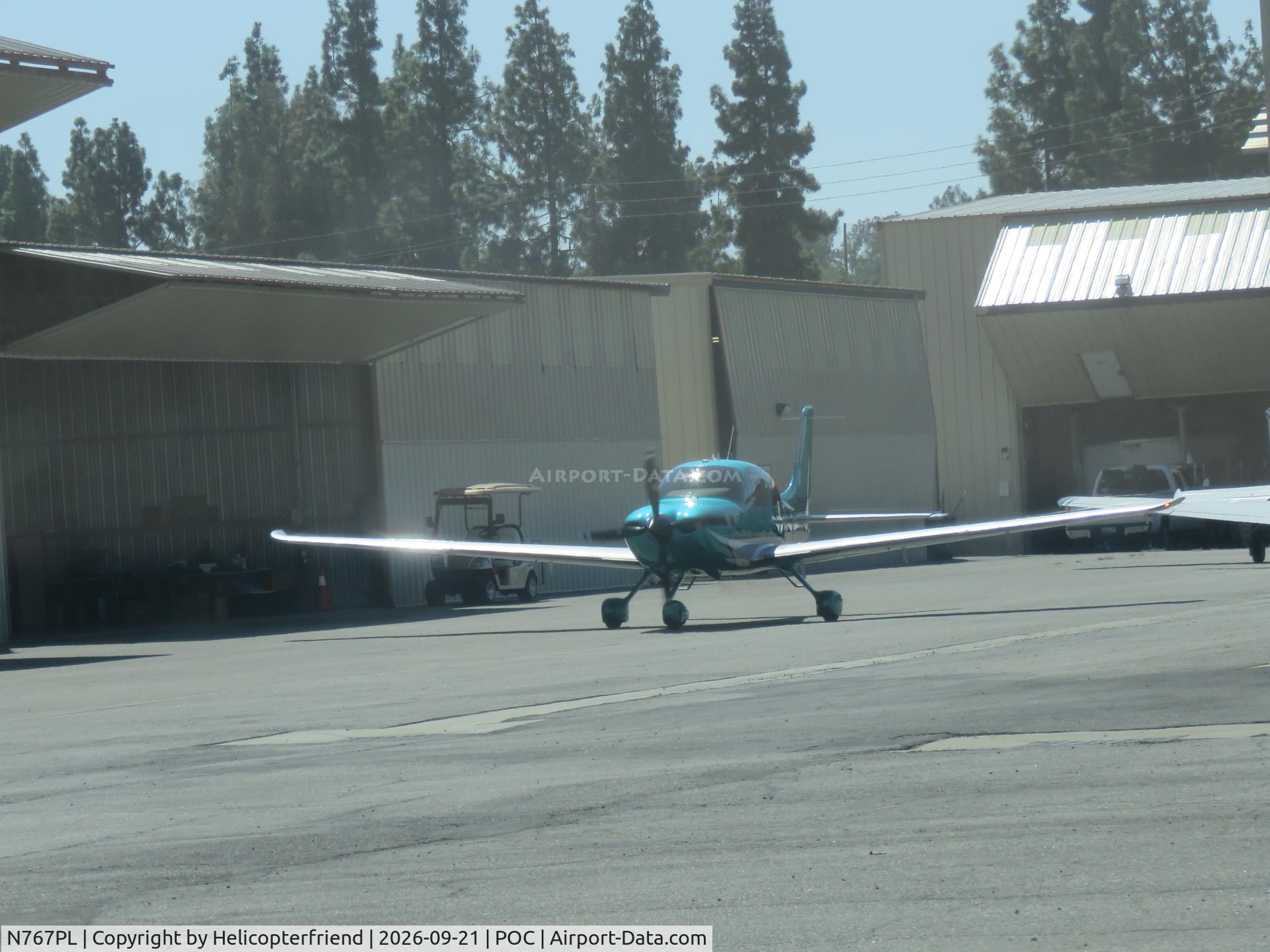 Aircraft N767PL, 2026 Cirrus SR22T, c/n 11400, Leaving hanger area, at POC, photo by Helicopterfriend