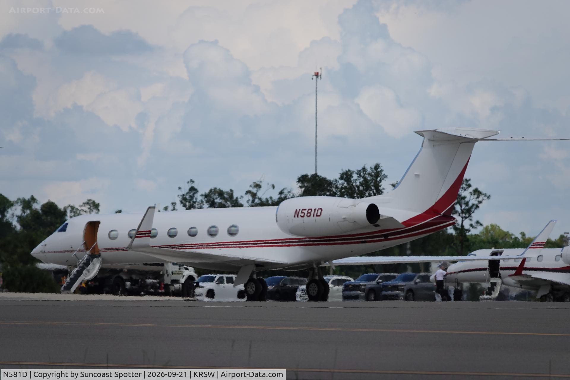 Aircraft N581D, Gulfstream Aerospace GV-SP (G550), c/n 5353, N581D Gulfstream G550 Southwest Florida International Airport Fort Myers, Florida September 21, 2026 Gulfstream 581D sits on the Private Sky ramp at Southwest Florida International Airport, at KRSW, photo by Suncoast Spotter