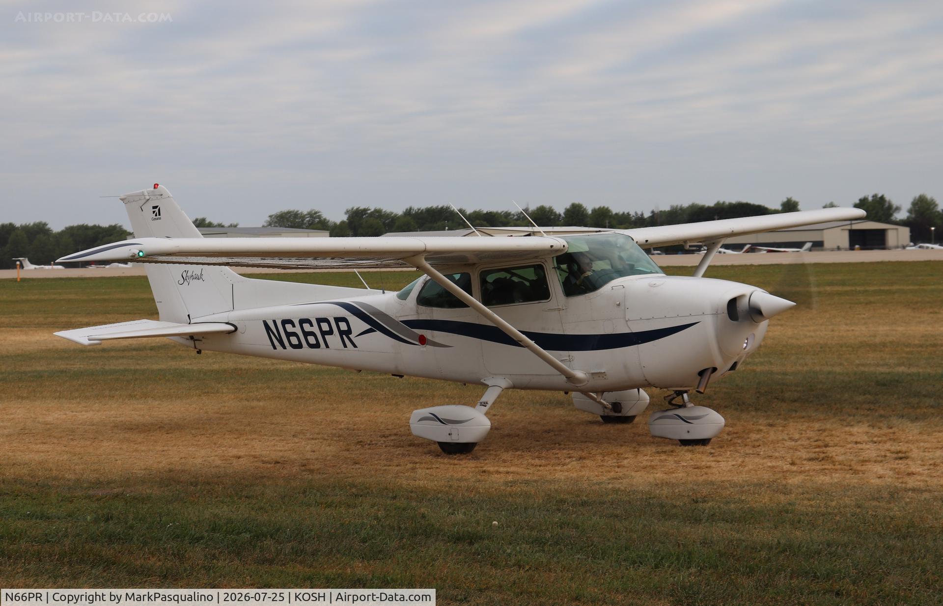 Aircraft N66PR, 1980 Cessna 172N, c/n 17273879, Cessna 172N, at KOSH, photo by MarkPasqualino