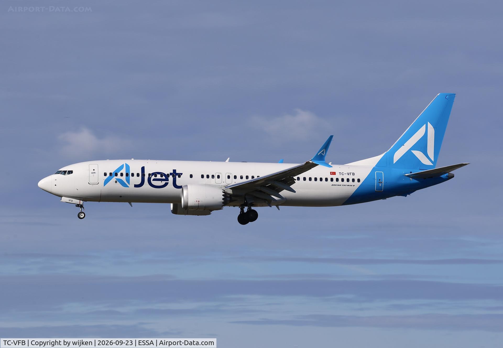 Aircraft TC-VFB, 2026 Boeing 737-8 MAX, c/n 66422 l/n 9580, Rwy 19L, at ESSA, photo by wijken