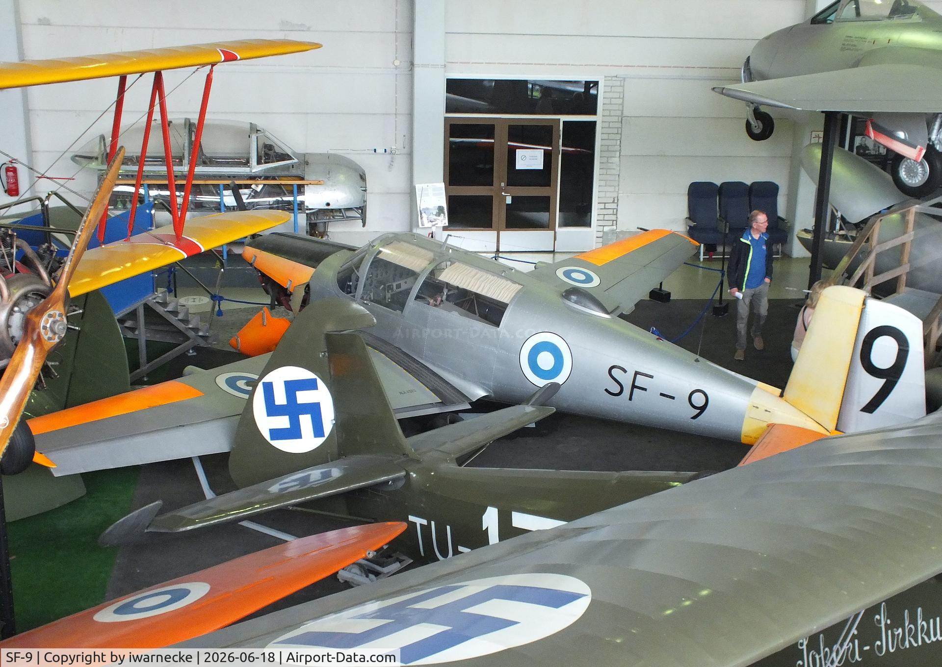 Aircraft SF-9, Saab 91D Safir, c/n 91-355, SAAB 91D Safir at the Suomen Ilmailumuseo (Finnish Aviation Museum), Vantaa, photo by iwarnecke