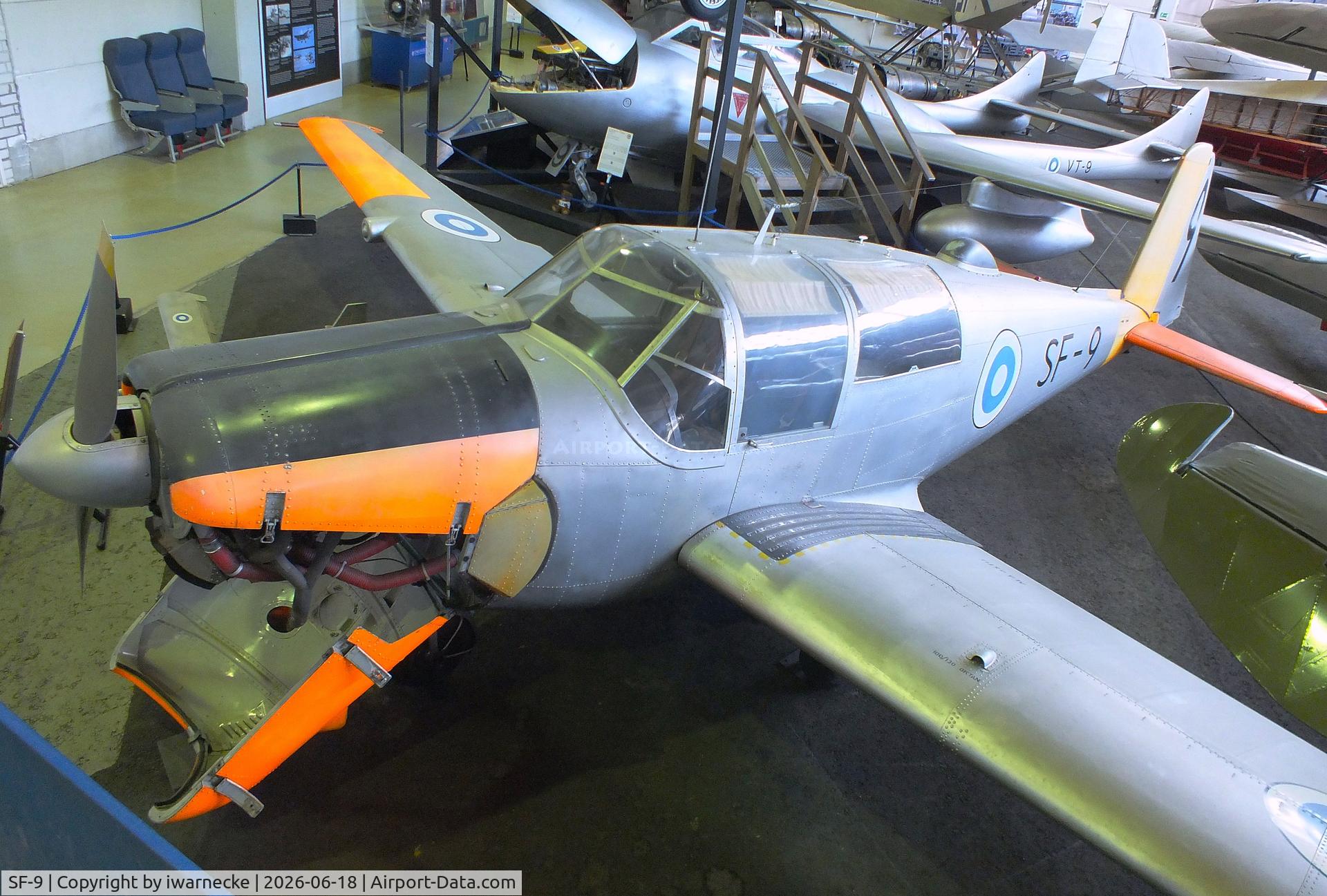 Aircraft SF-9, Saab 91D Safir, c/n 91-355, SAAB 91D Safir at the Suomen Ilmailumuseo (Finnish Aviation Museum), Vantaa, photo by iwarnecke