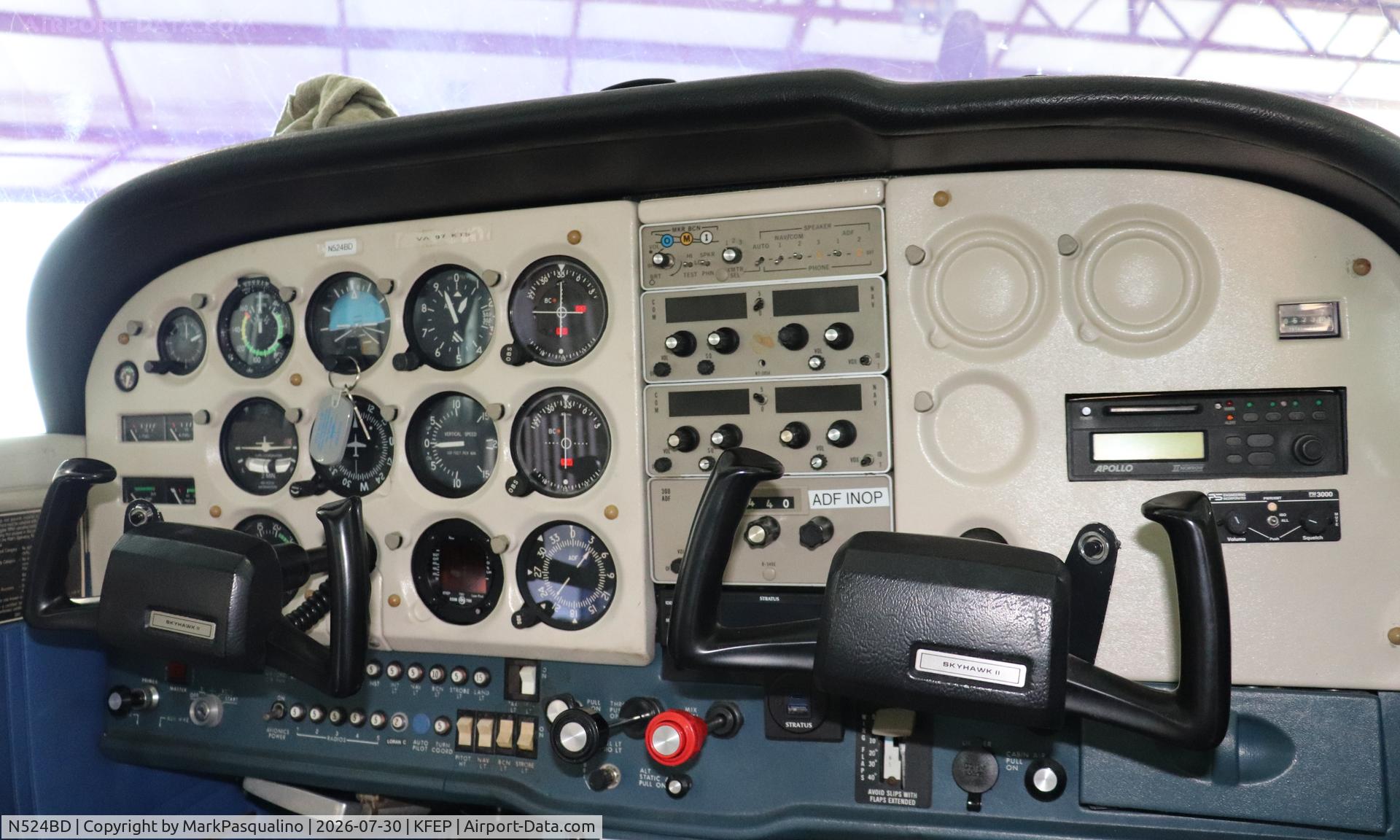 Aircraft N524BD, Cessna 172N, c/n 17272180, Cessna 172N, at KFEP, photo by MarkPasqualino