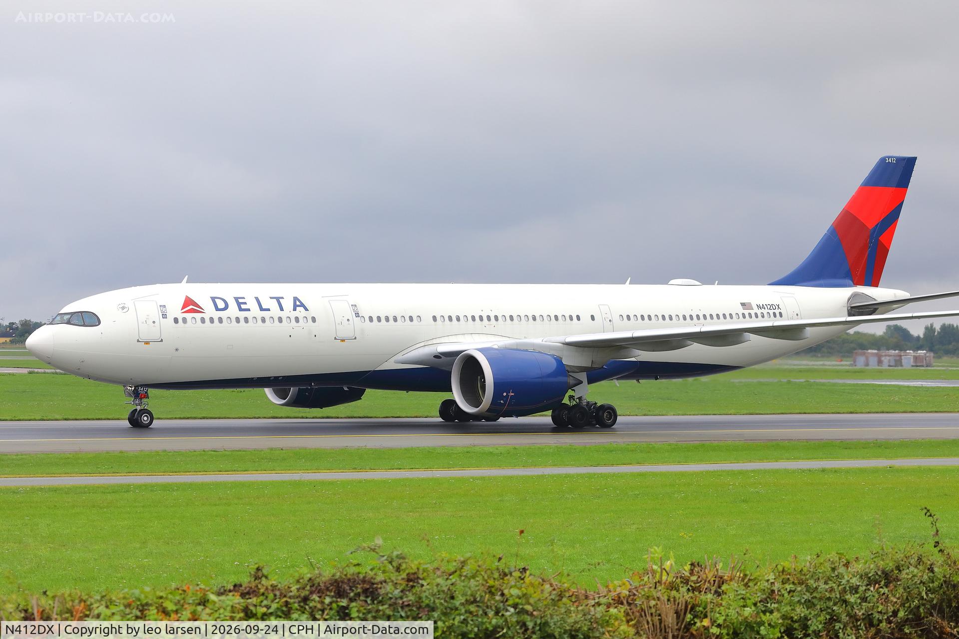 Aircraft N412DX, 2021 Airbus A330-941, c/n 1994, Copenhagen 24.9.2026, at CPH, photo by leo larsen