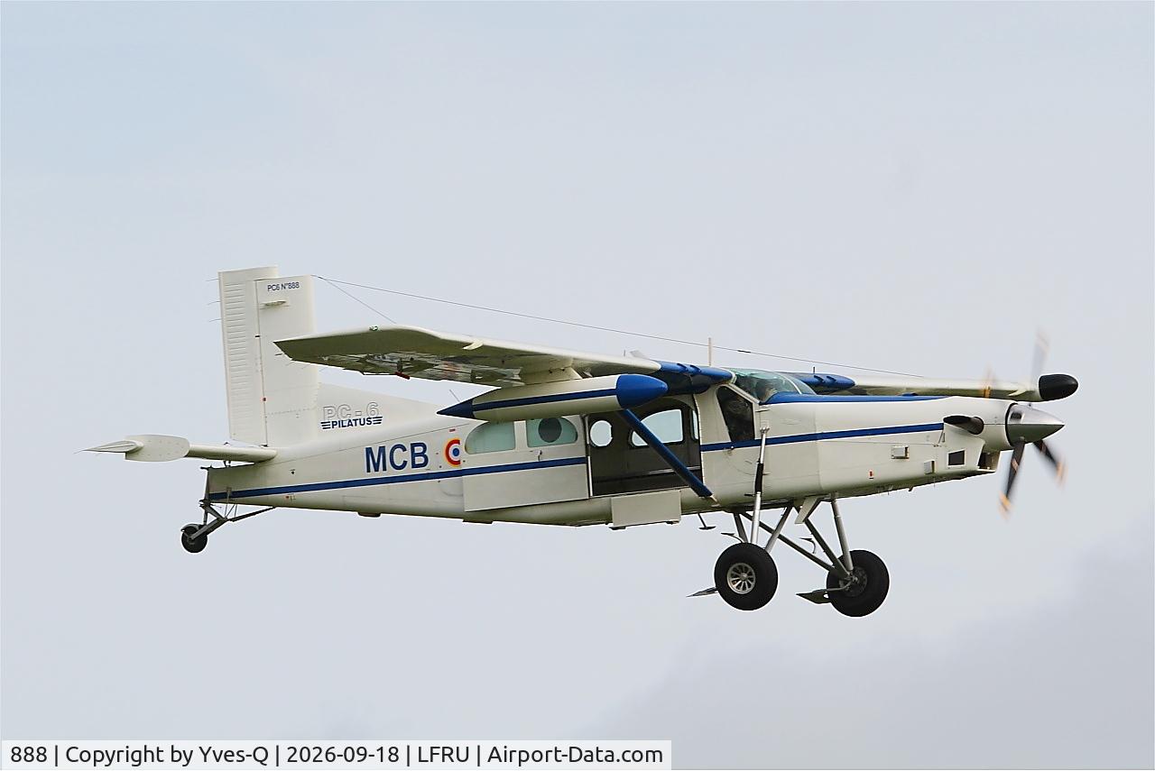 Aircraft 888, Pilatus PC-6/B2-H4 Turbo Porter, c/n 888, Pilatus PC-6B2-H4 Turbo Porter, on final rwy 22, Morlaix-Ploujean airport (LFRU-MXN), at LFRU, photo by Yves-Q