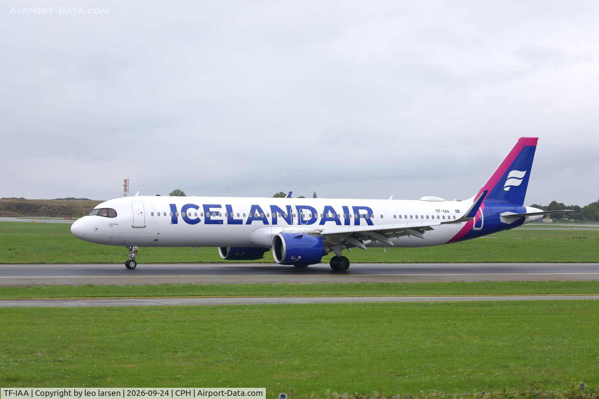 Aircraft TF-IAA, 2024 Airbus A321-271NX, c/n 12213, Copenhagen 24.9.2026, at CPH, photo by leo larsen