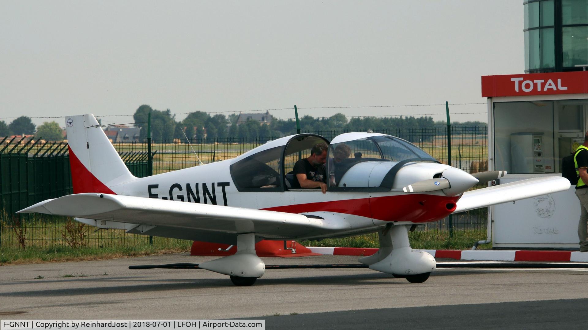 Aircraft F-GNNT, 1994 Robin HR-200-120B, c/n 285, With new colors at the fuel station at Le Havre, France, at LFOH, photo by ReinhardJost