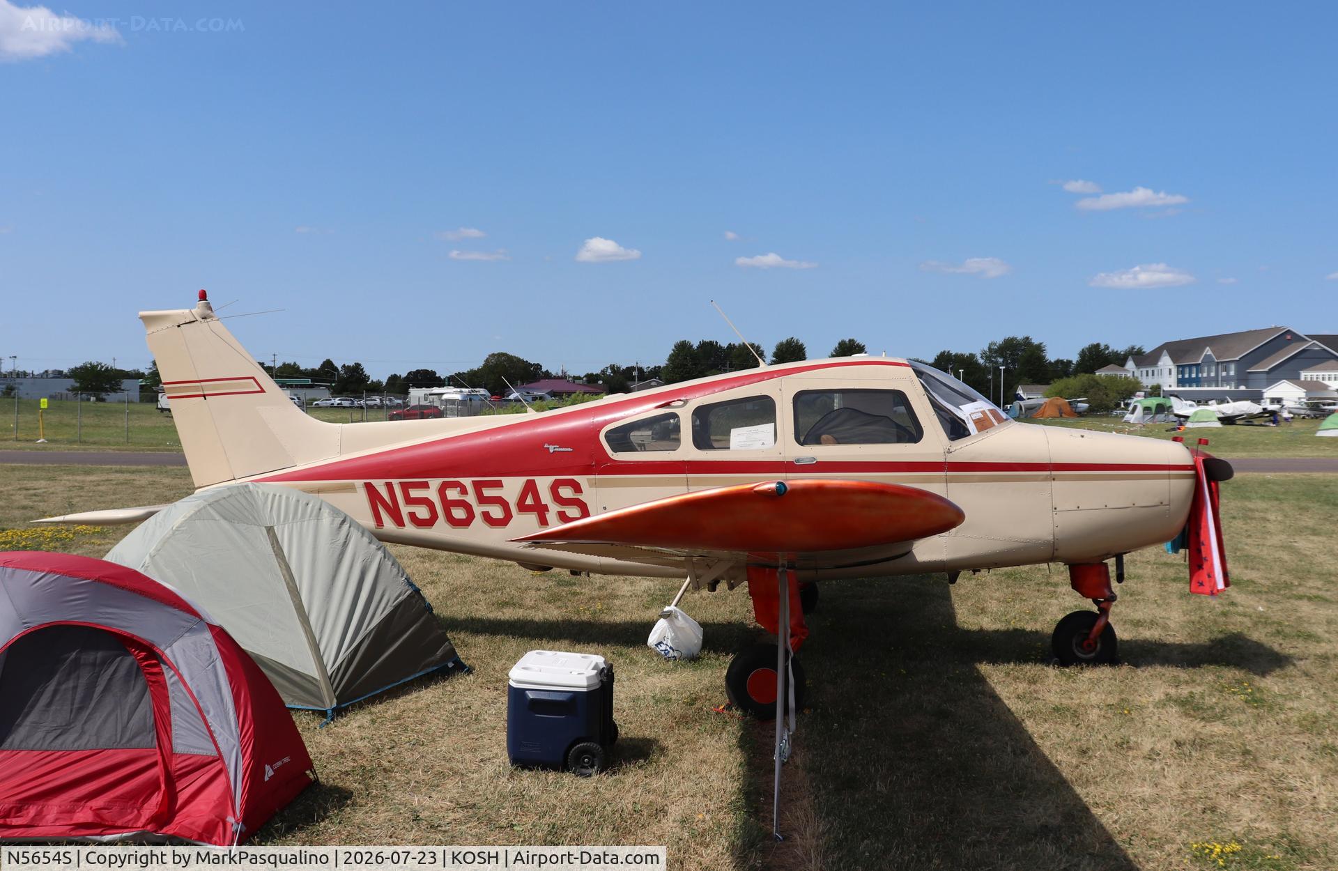 Aircraft N5654S, 1966 Beech A23-24 Musketeer Super III, c/n MA-80, Beech A23-24, at KOSH, photo by MarkPasqualino