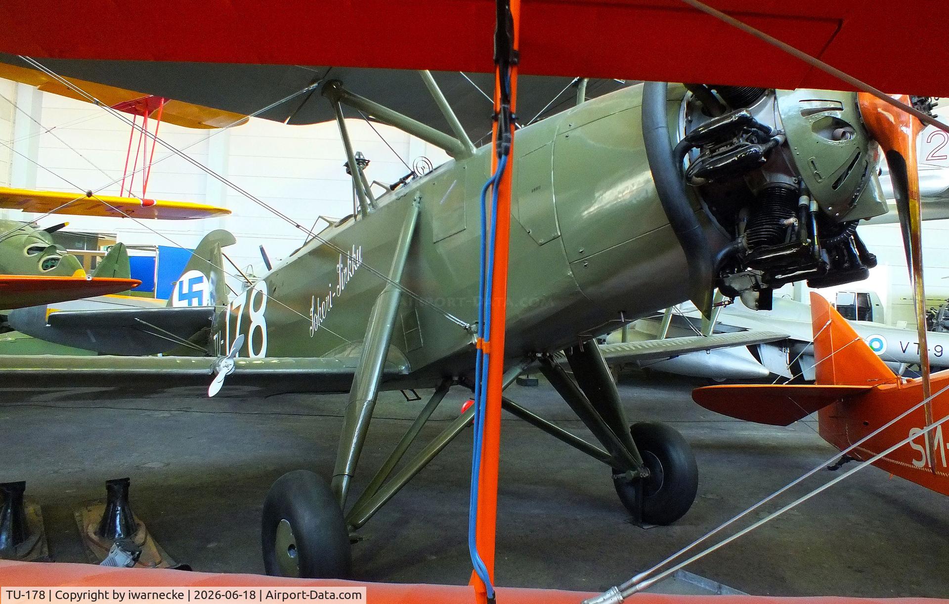 Aircraft TU-178, 1937 Valtion Tuisku, c/n 29, Valtion lentokonetehdas VL Tuisku at the Suomen Ilmailumuseo (Finnish Aviation Museum), Vantaa, photo by iwarnecke