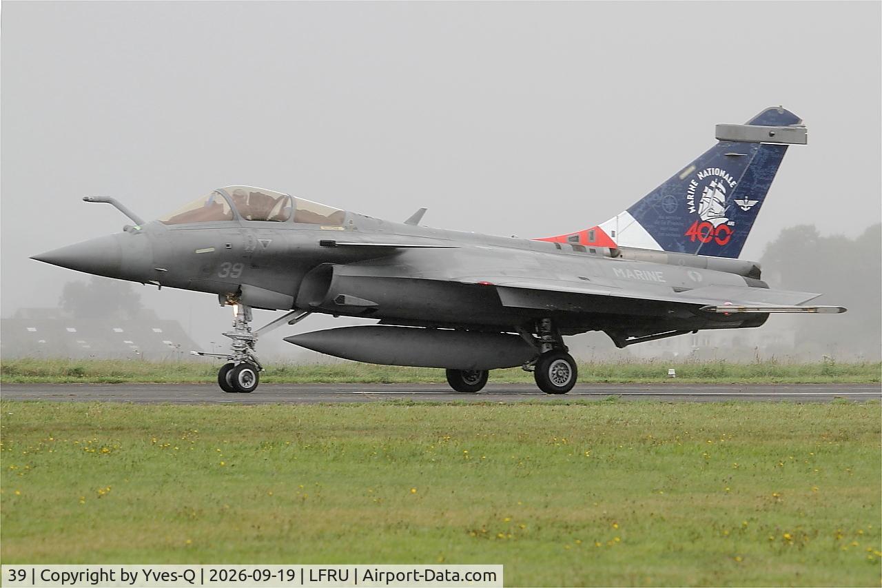 Aircraft 39, Dassault Rafale M, c/n 39, Dassault Rafale, Taxiing rwy 22, Morlaix-Ploujean airport (LFRU-MXN), at LFRU, photo by Yves-Q