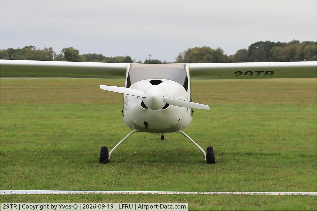 Aircraft 29TR, Pipistrel Virus, c/n not found 29TR, Pipistrel Virus, Static display, Morlaix-Ploujean airport (LFRU-MXN), at LFRU, photo by Yves-Q