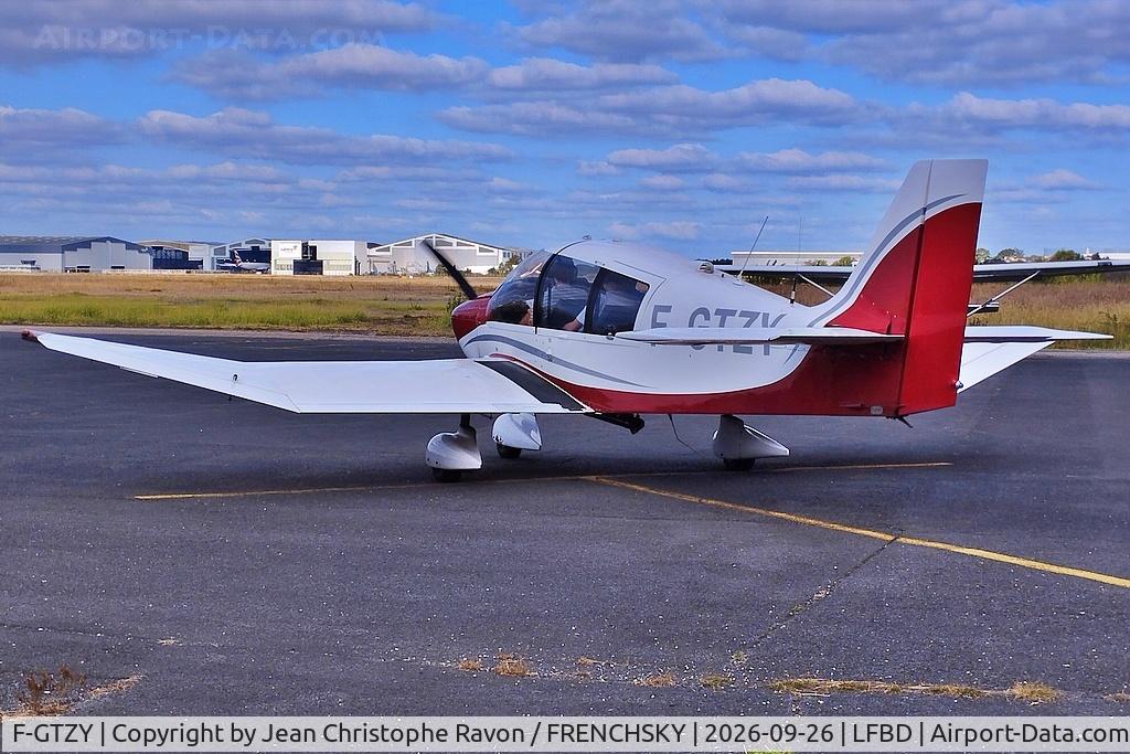 Aircraft F-GTZY, Robin DR-400-160 Chevalier, c/n 2445, Private owner, at LFBD, photo by Jean Christophe Ravon / FRENCHSKY