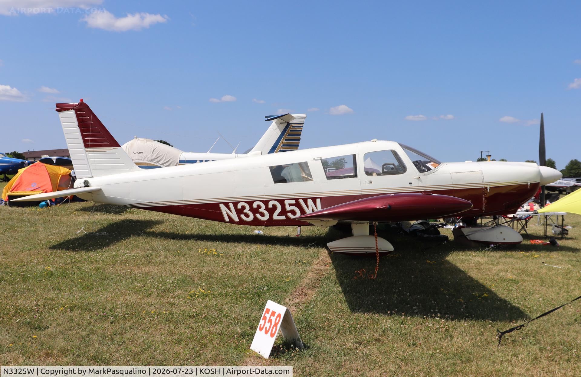 Aircraft N3325W, 1965 Piper PA-32-260 Cherokee Six, c/n 32-160, Piper PA-32-260, at KOSH, photo by MarkPasqualino