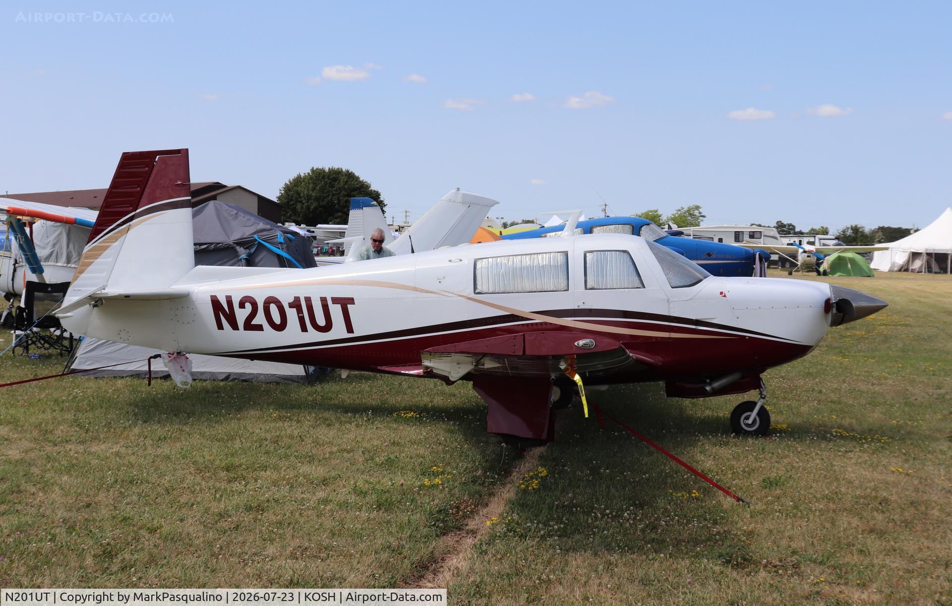 Aircraft N201UT, 1977 Mooney M20J 201, c/n 24-0313, Mooney M20J, at KOSH, photo by MarkPasqualino