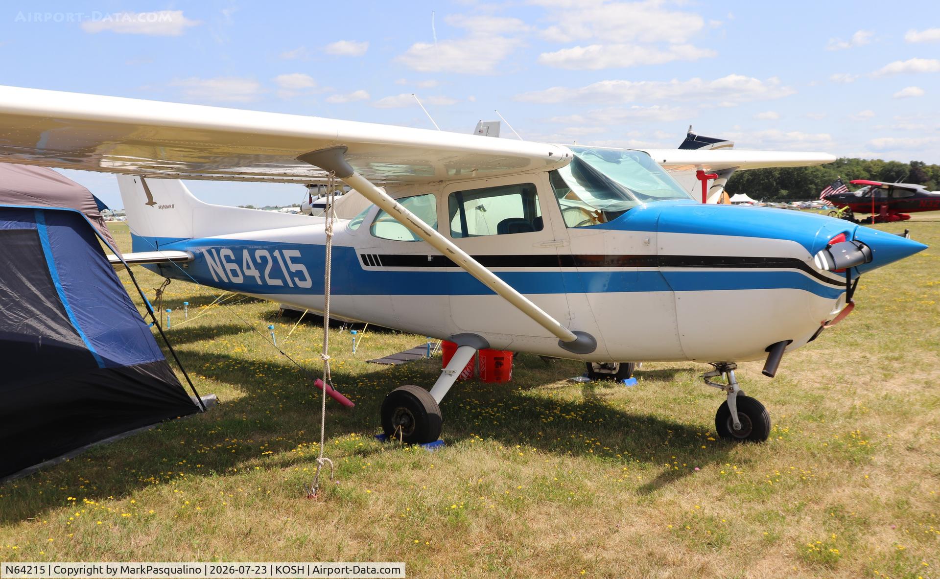 Aircraft N64215, 1975 Cessna 172M, c/n 17265095, Cessna 172M, at KOSH, photo by MarkPasqualino