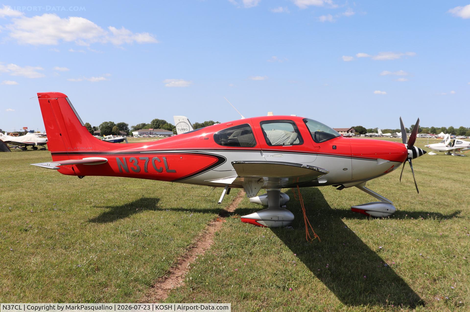 Aircraft N37CL, 2022 Cirrus SR22T, c/n 8745, Cirrus SR22T, at KOSH, photo by MarkPasqualino