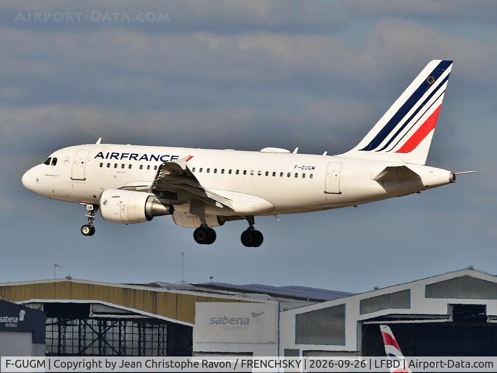 Aircraft F-GUGM, 2006 Airbus A318-111, c/n 2750, Paris (CDG) Bordeaux (BOD) AF7432, at LFBD, photo by Jean Christophe Ravon / FRENCHSKY