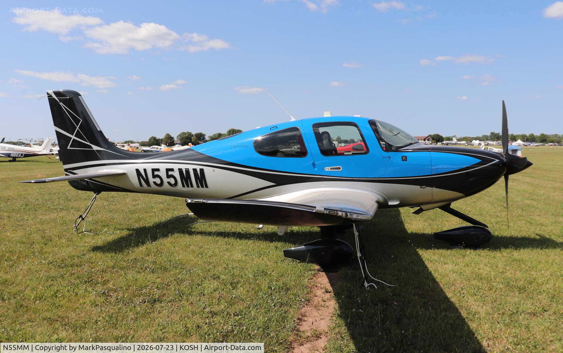 Aircraft N55MM, 2022 Cirrus SR22T, c/n 8740, Cirrus SR22T, at KOSH, photo by MarkPasqualino