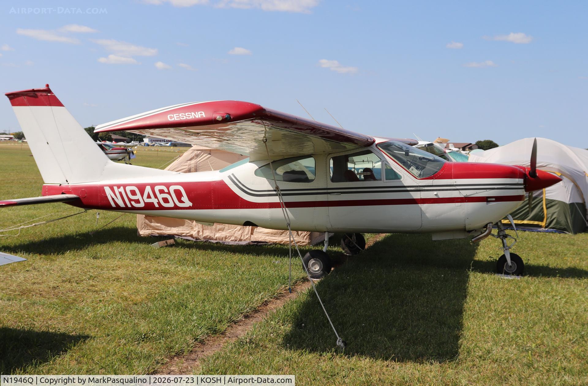 Aircraft N1946Q, 1973 Cessna 177RG Cardinal, c/n 177RG0346, Cessna 177RG, at KOSH, photo by MarkPasqualino