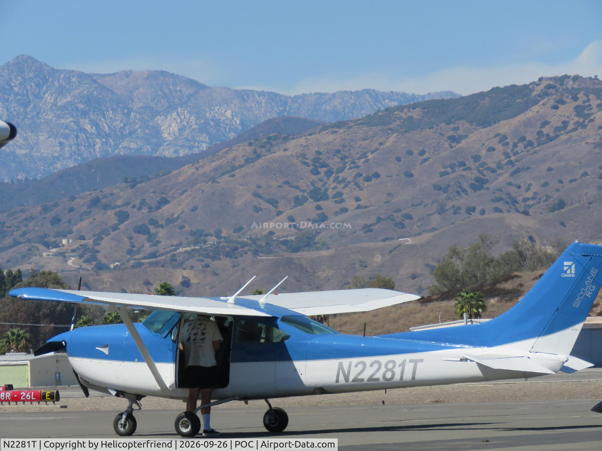 Aircraft N2281T, 1977 Cessna R182 Skylane RG, c/n R18200017, Just landed, at POC, photo by Helicopterfriend