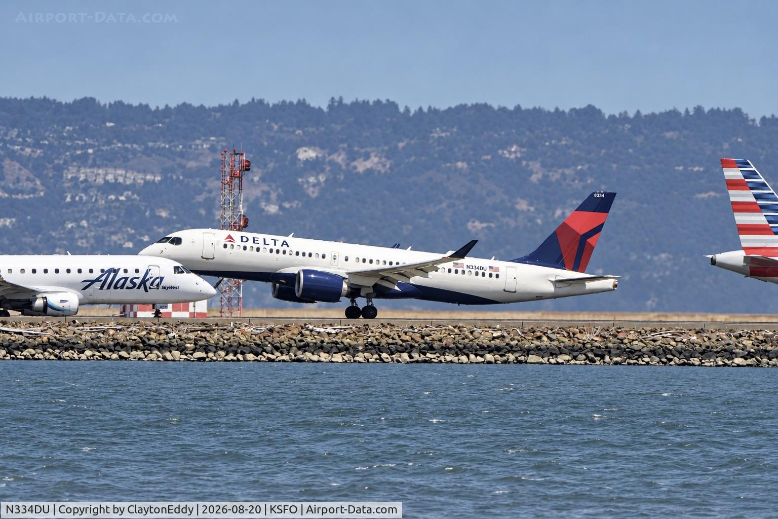 Aircraft N334DU, SFO 2026, at KSFO, photo by ClaytonEddy