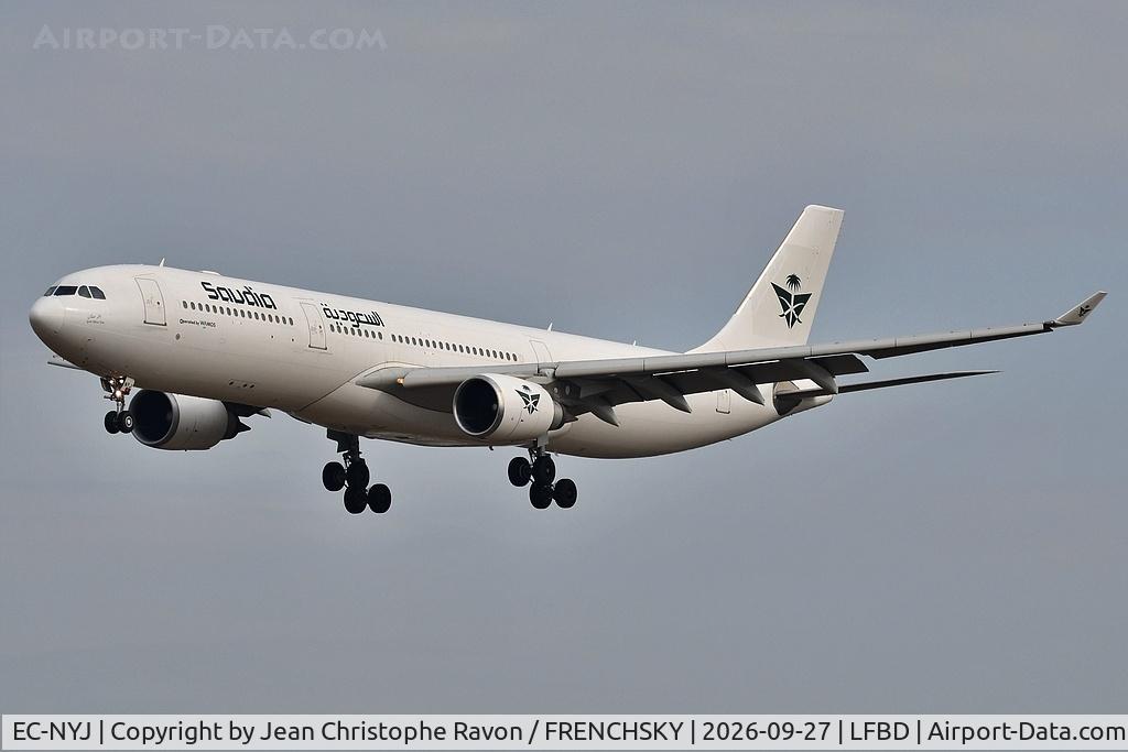 Aircraft EC-NYJ, 2012 Airbus A330-303, c/n 1360, Saudia / Wamos Air Jeddah (JED) Bordeaux (BOD) (PLM224P), at LFBD, photo by Jean Christophe Ravon / FRENCHSKY