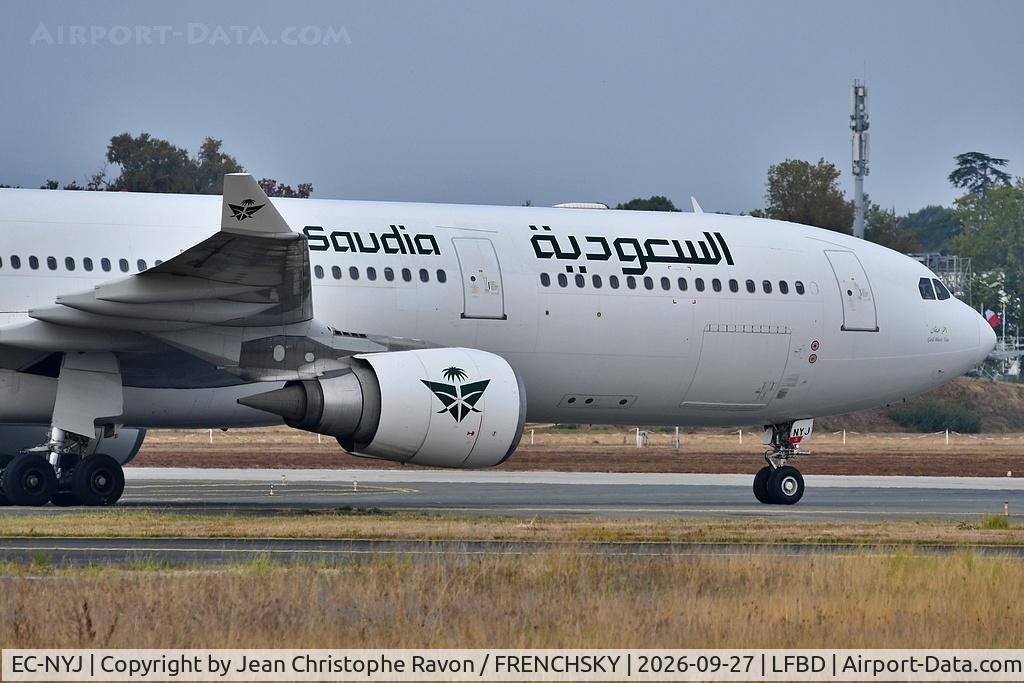 Aircraft EC-NYJ, 2012 Airbus A330-303, c/n 1360, Saudia / Wamos Air Jeddah (JED) Bordeaux (BOD) (PLM224P), at LFBD, photo by Jean Christophe Ravon / FRENCHSKY