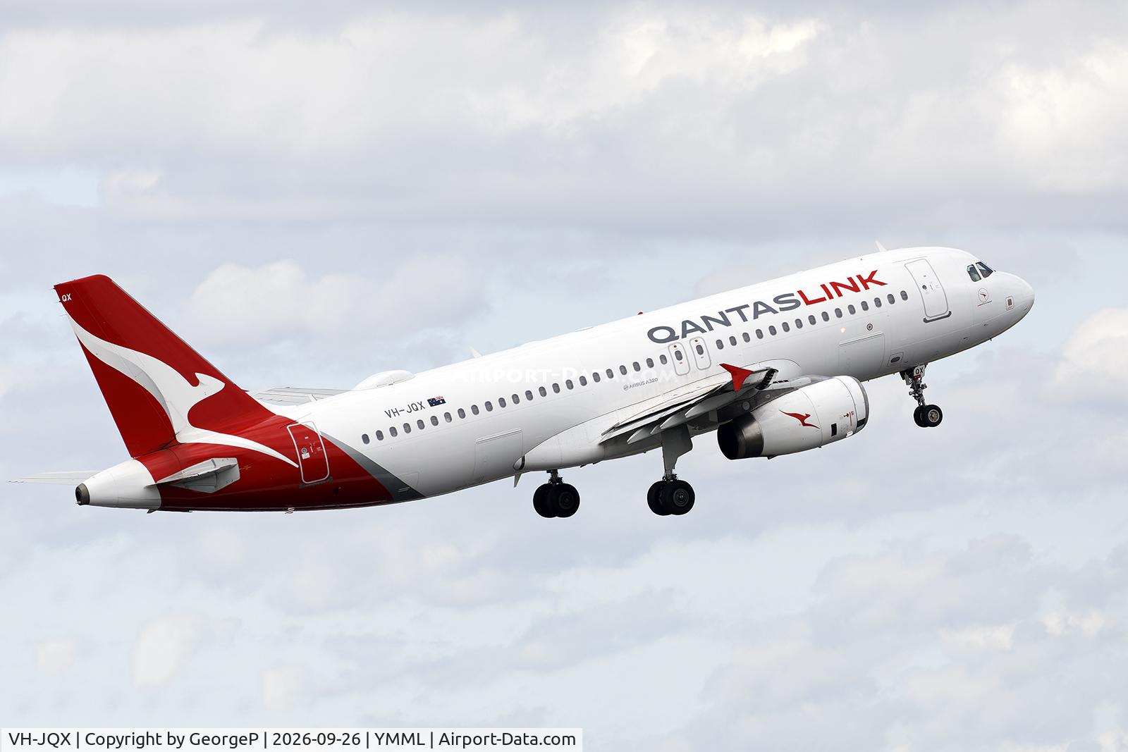 Aircraft VH-JQX, 2004 Airbus A320-232, c/n 2197, Departing from runway 16., at YMML, photo by GeorgeP