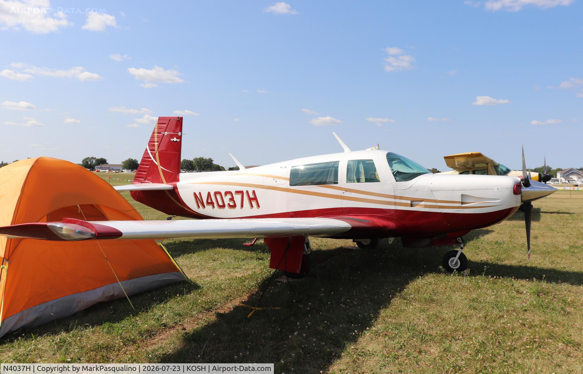 Aircraft N4037H, 1980 Mooney M20K, c/n 25-0395, Mooney M20K, at KOSH, photo by MarkPasqualino