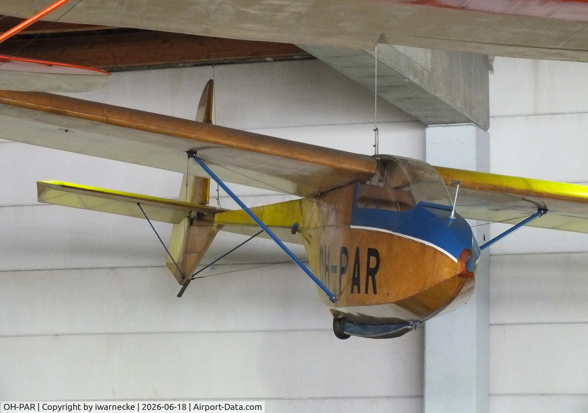 Aircraft OH-PAR, Polyteknikkojen Ilmailukerho PIK-5b Cumulus, c/n 16, Polyteknikkojen Ilmailukerho PIK-5b Cumulus at the Suomen Ilmailumuseo (Finnish Aviation Museum), Vantaa, photo by iwarnecke