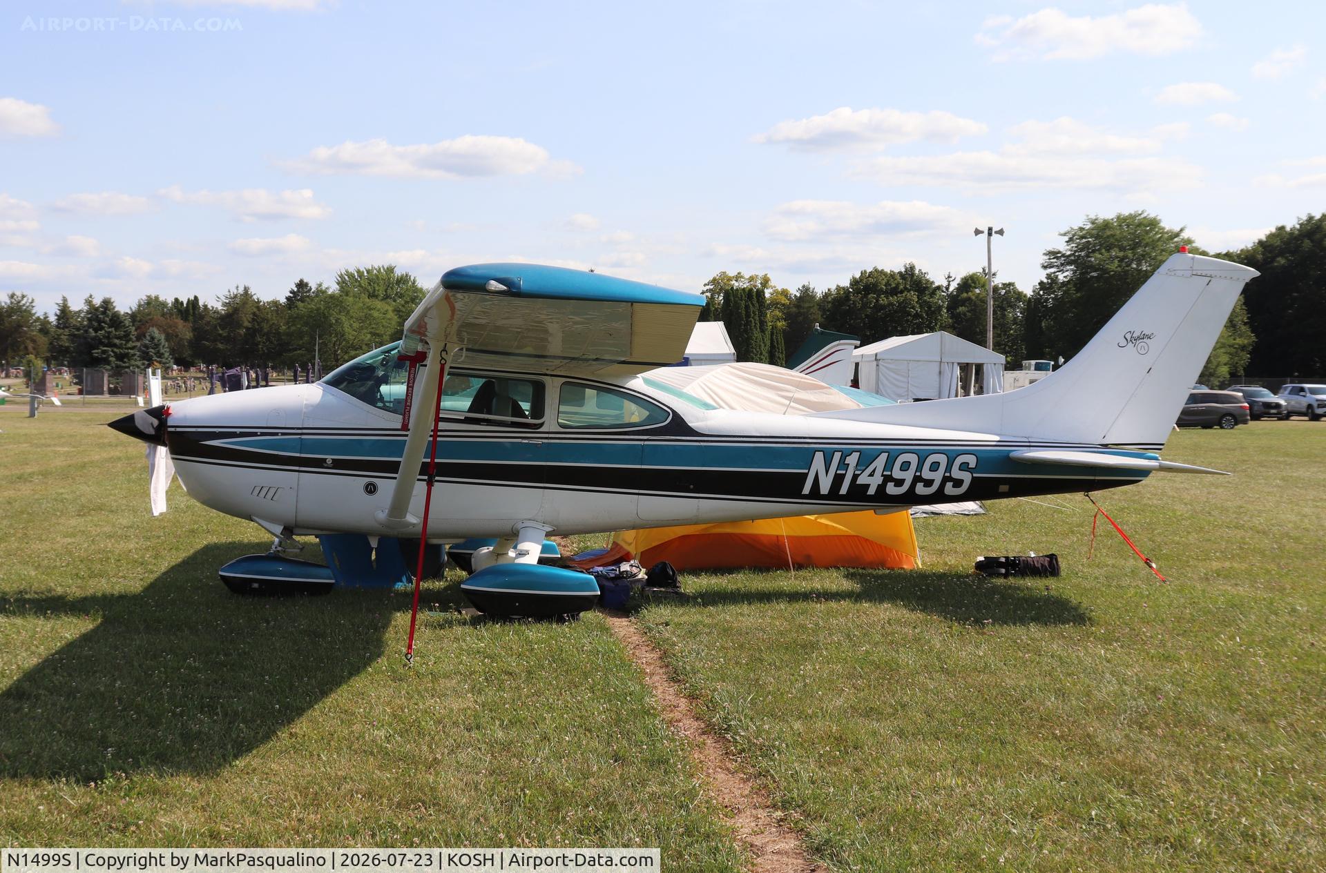 Aircraft N1499S, 1976 Cessna 182P Skylane, c/n 18265046, Cessna 182P, at KOSH, photo by MarkPasqualino