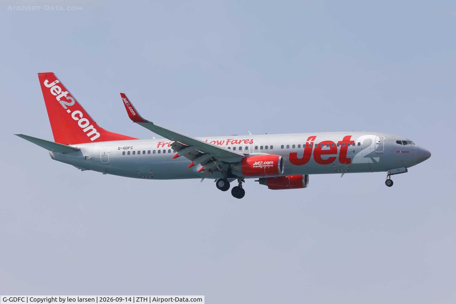 Aircraft G-GDFC, 1998 Boeing 737-8K2, c/n 28375 l/n 85, Zakynthos 14.9.2026, at ZTH, photo by leo larsen