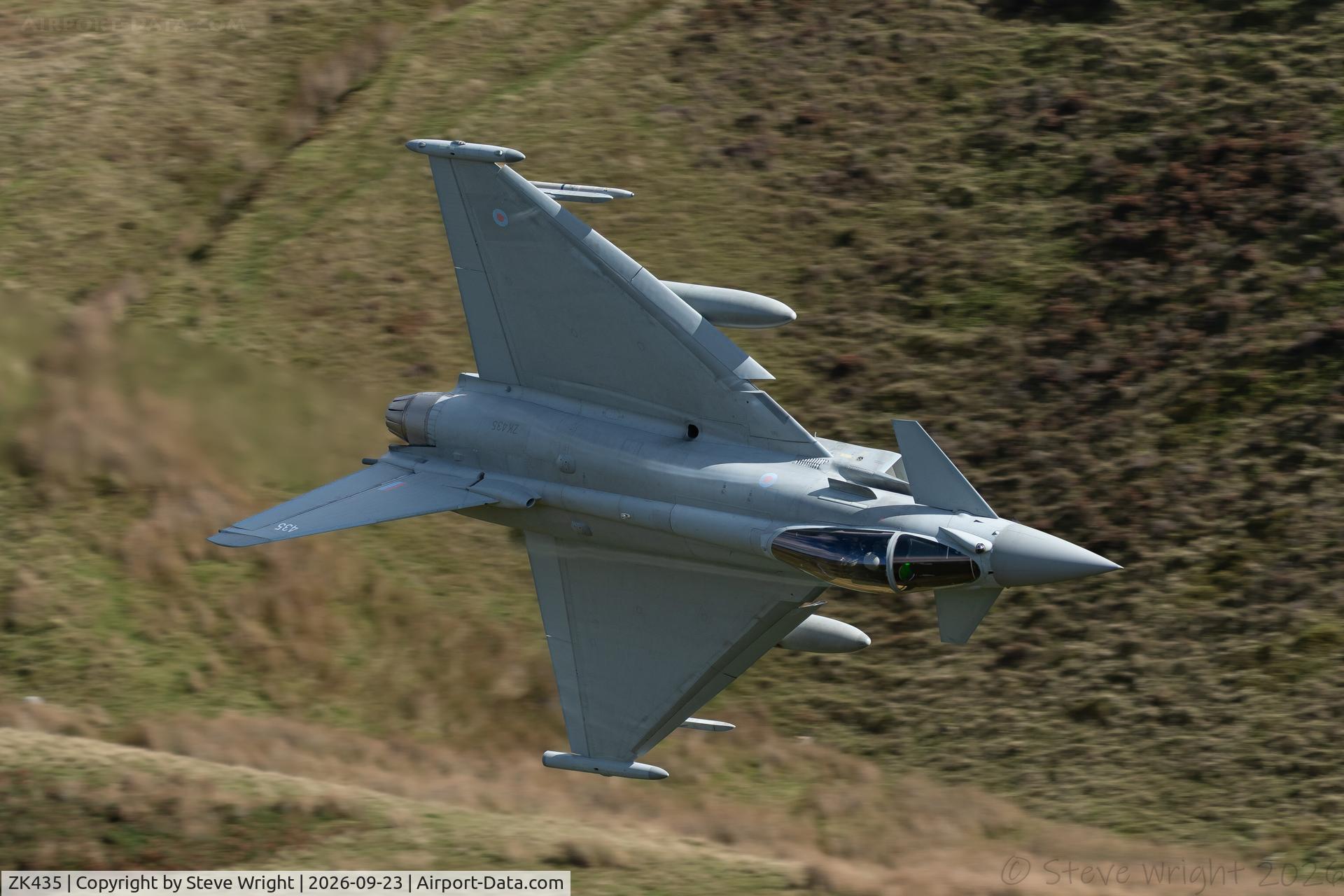 Aircraft ZK435, 2018 Eurofighter EF-2000 Typhoon FGR4, c/n BS151, Cad West, Mach Loop. Cymru UK, photo by Steve Wright