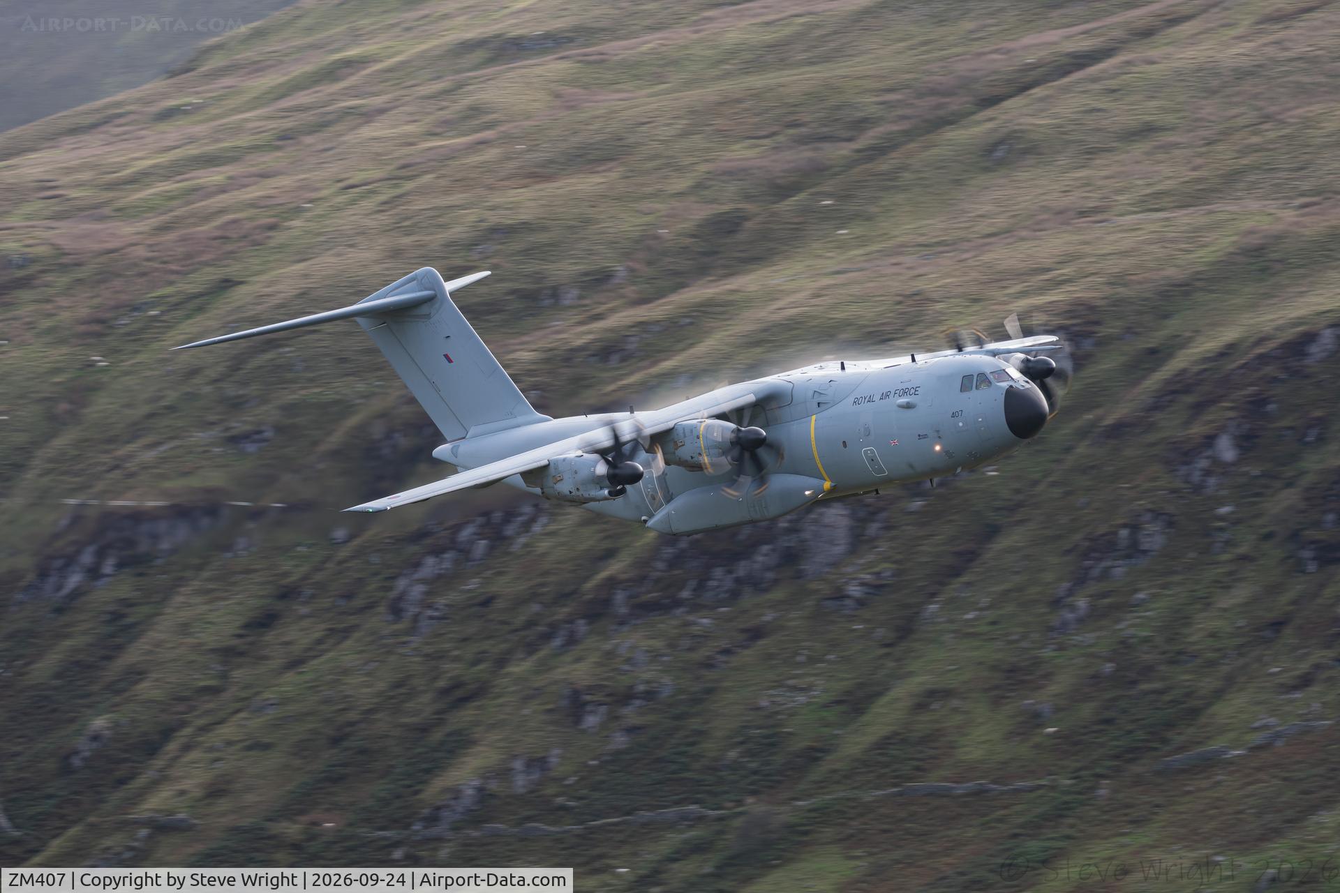 Aircraft ZM407, 2015 Airbus A400M Atlas C.1, c/n 026, Cad West, Mach Loop. Cymru UK, photo by Steve Wright