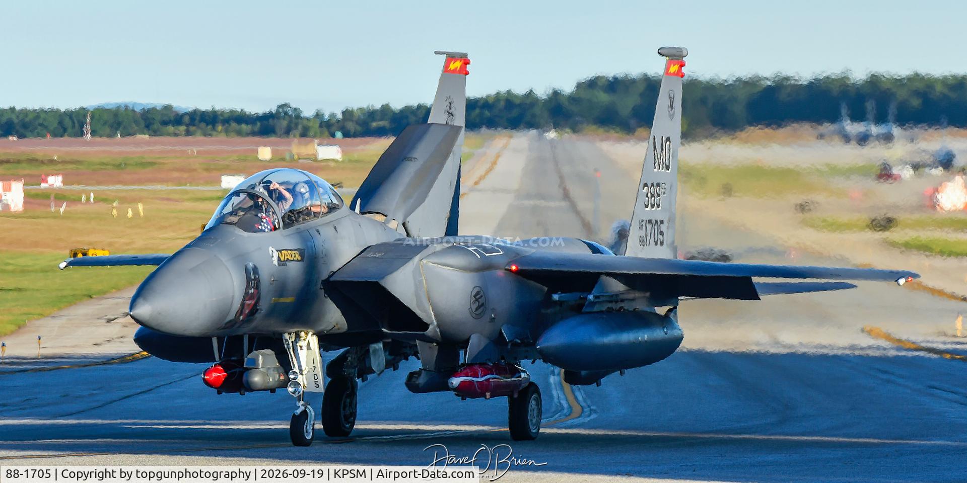 Aircraft 88-1705, 1988 McDonnell Douglas F-15E Strike Eagle, c/n 1114/E089, TBOLT24, at KPSM, photo by topgunphotography