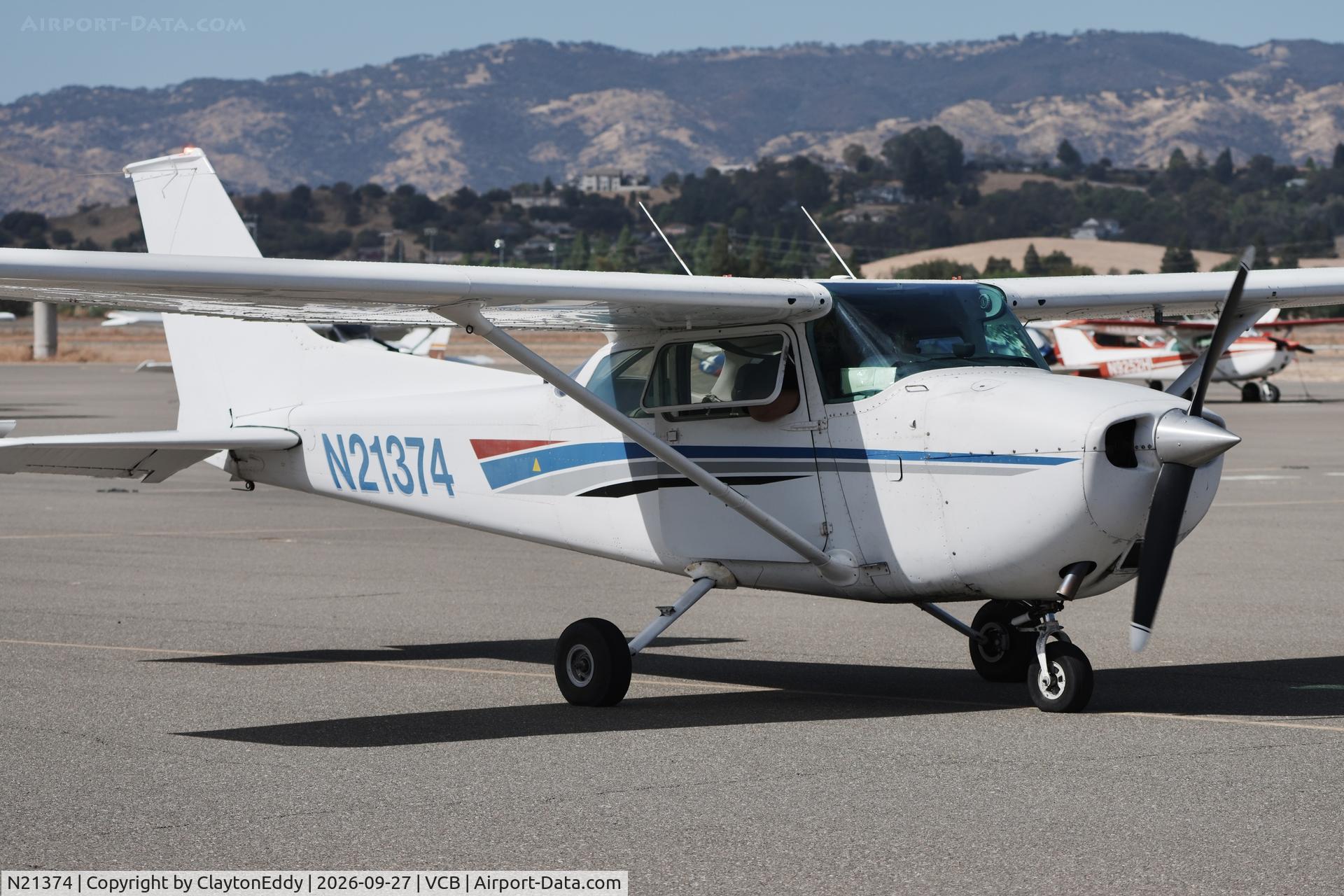Aircraft N21374, 1974 Cessna 172M, c/n 17263938, Vacaville Nut Tree airport in California 2026, at VCB, photo by ClaytonEddy