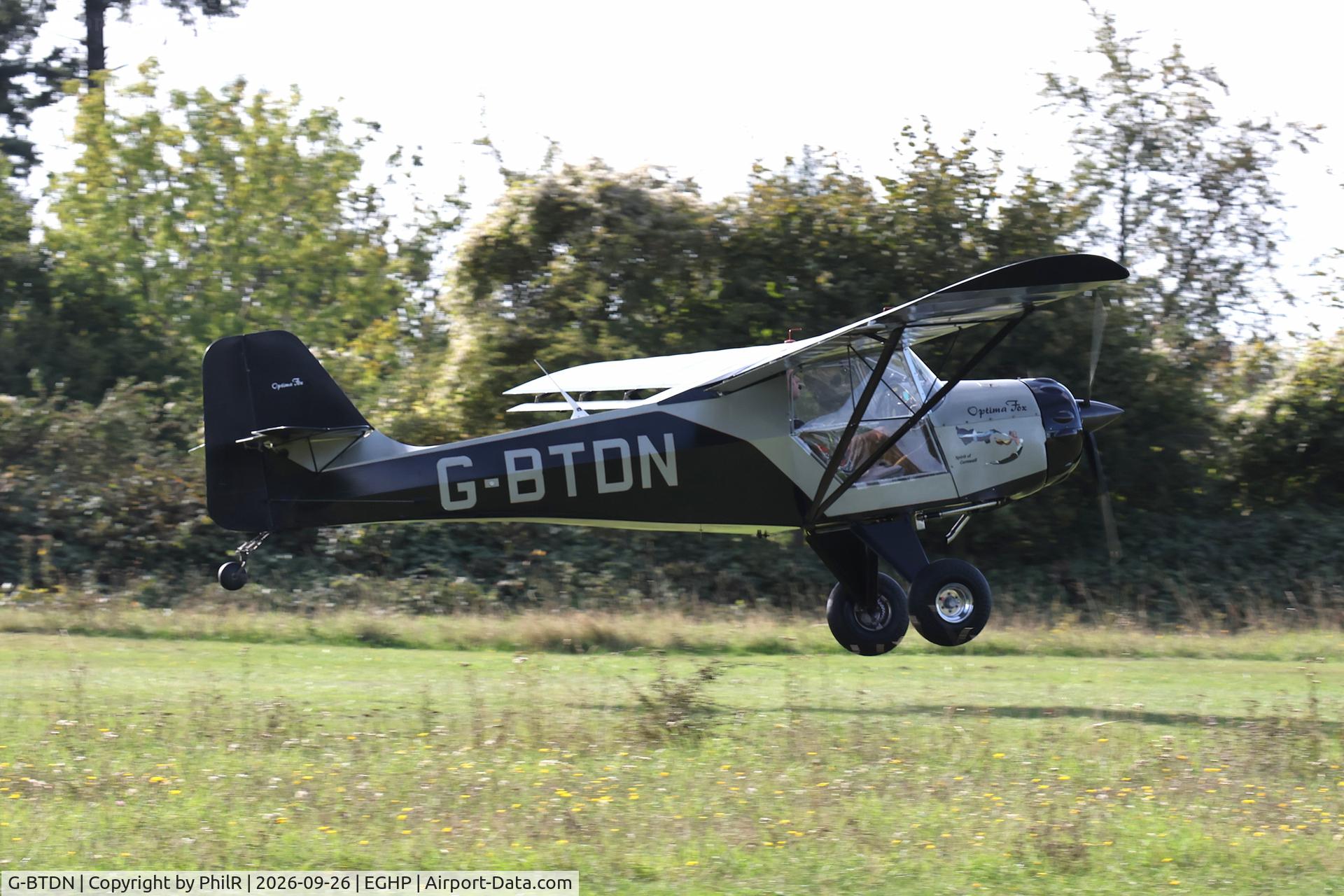 Aircraft G-BTDN, 1992 Denney Kitfox Mk2, c/n PFA 172-11826, G-BTDN 1992 Denney Kitfox MK2 STOL Championship Popham, at EGHP, photo by PhilR