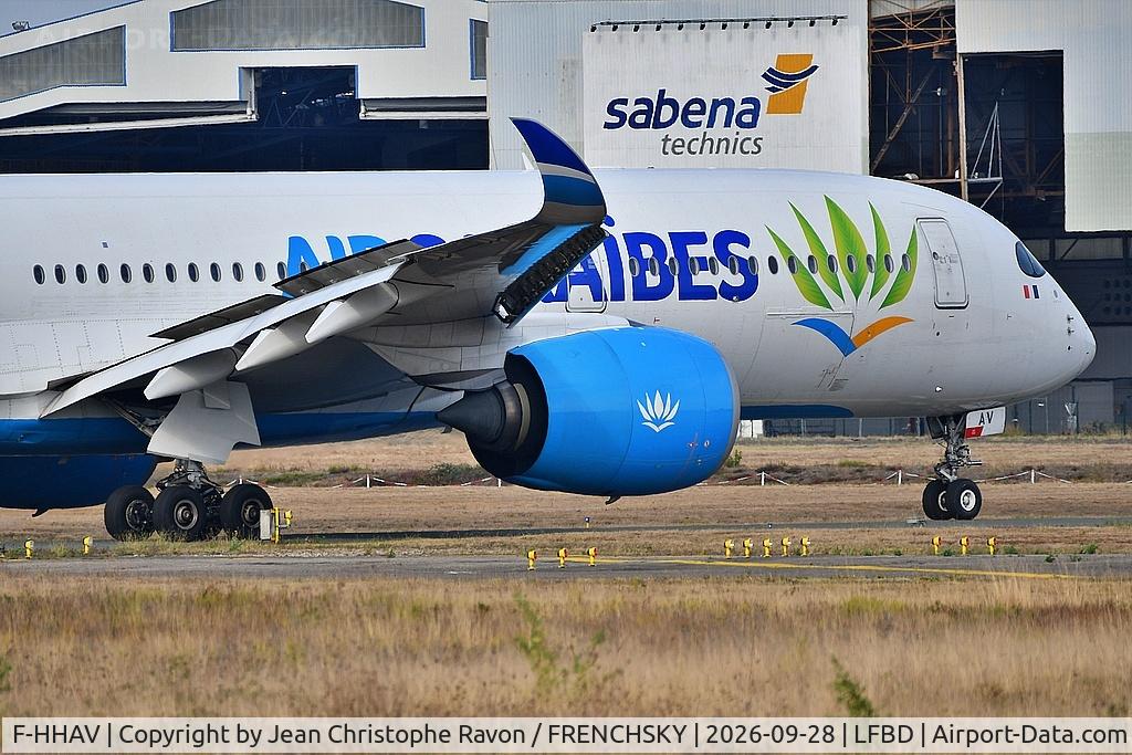 Aircraft F-HHAV, 2016 Airbus A350-941, c/n 0082, Paris (ORY) Bordeaux (BOD) CAJ1640, at LFBD, photo by Jean Christophe Ravon / FRENCHSKY