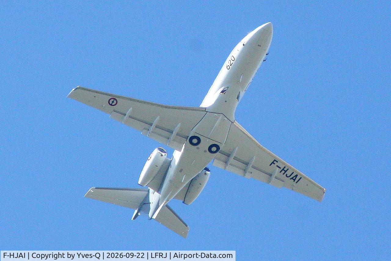 Aircraft F-HJAI, 2026 Pilatus Aircraft Ltd. PC-24 "Balbuzard", c/n 620, Pilatus PC-24, Climbing from rwy 08, Landivisiau naval air base (LFRJ-LDV), at LFRJ, photo by Yves-Q