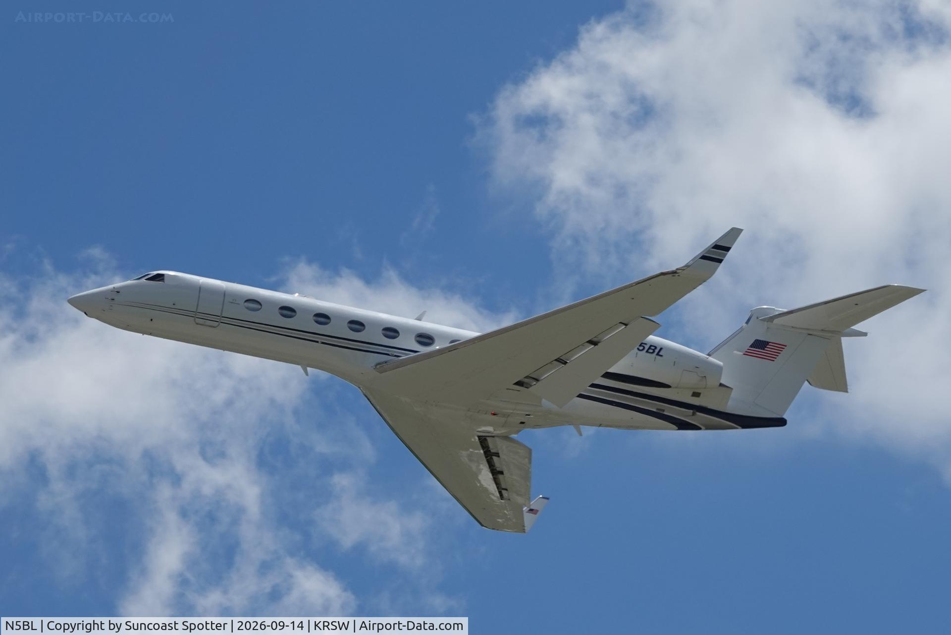 Aircraft N5BL, 2008 Gulfstream Aerospace GV-SP (G550), c/n 5227, Exflight 227 departs Southwest Florida International Airport enroute to La Crosse Regional Airport, at KRSW, photo by Suncoast Spotter