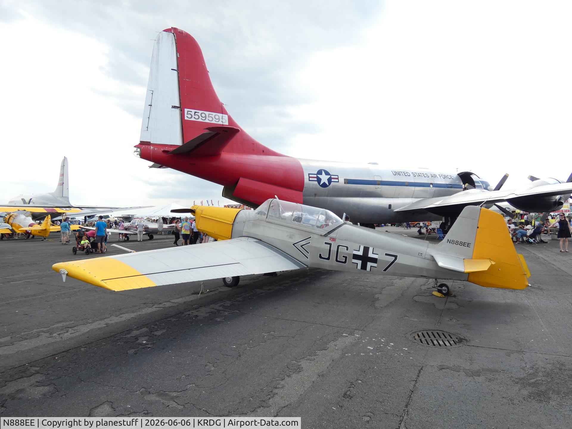 Aircraft N888EE, 1971 Moravan Z526F Trener, c/n 1077, WWII Weekend 2026, at KRDG, photo by planestuff