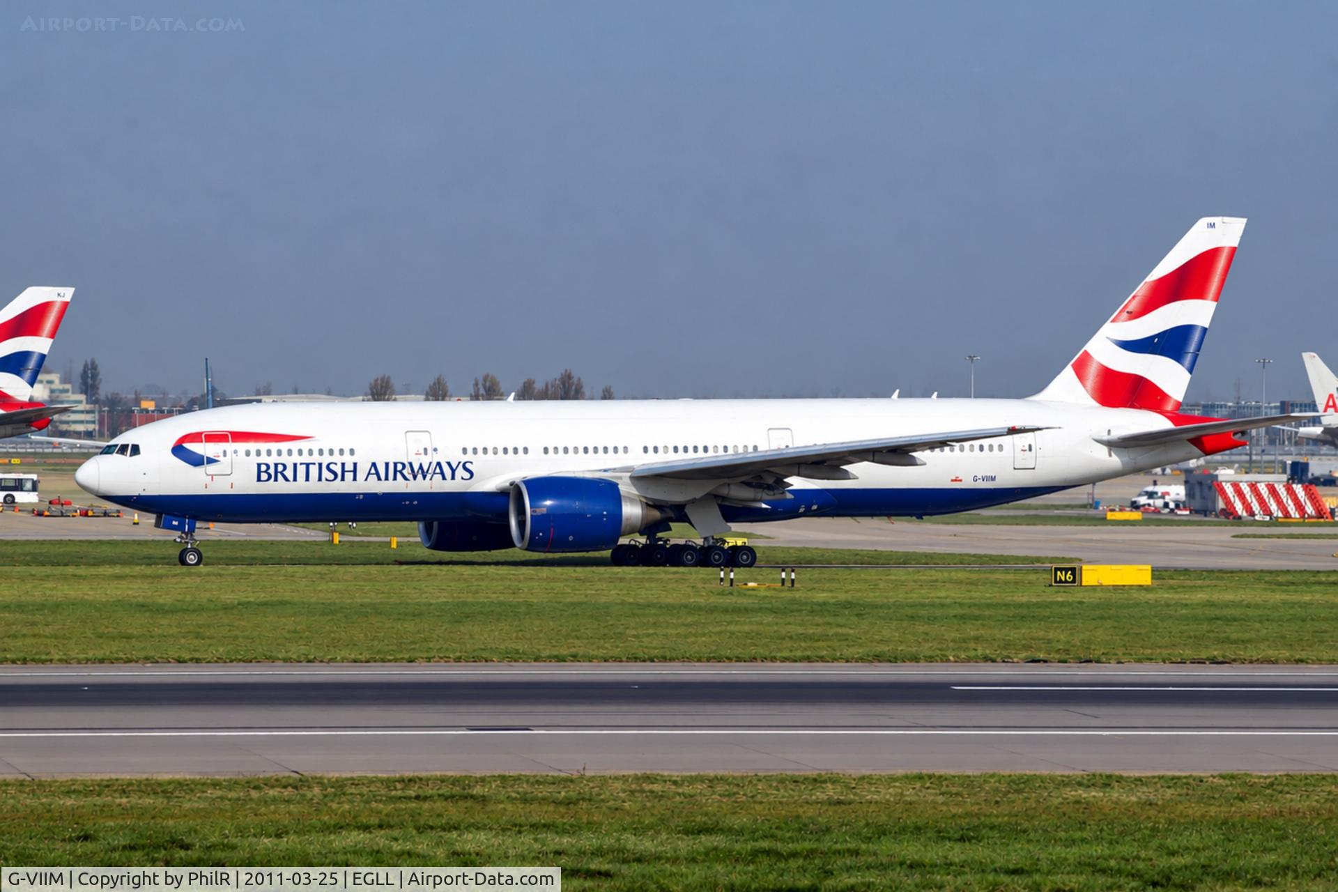 Aircraft G-VIIM, 1998 Boeing 777-236/ER, c/n 28841 l/n 130, G-VIIM 1998 B777-200 BA LHR, at EGLL, photo by PhilR