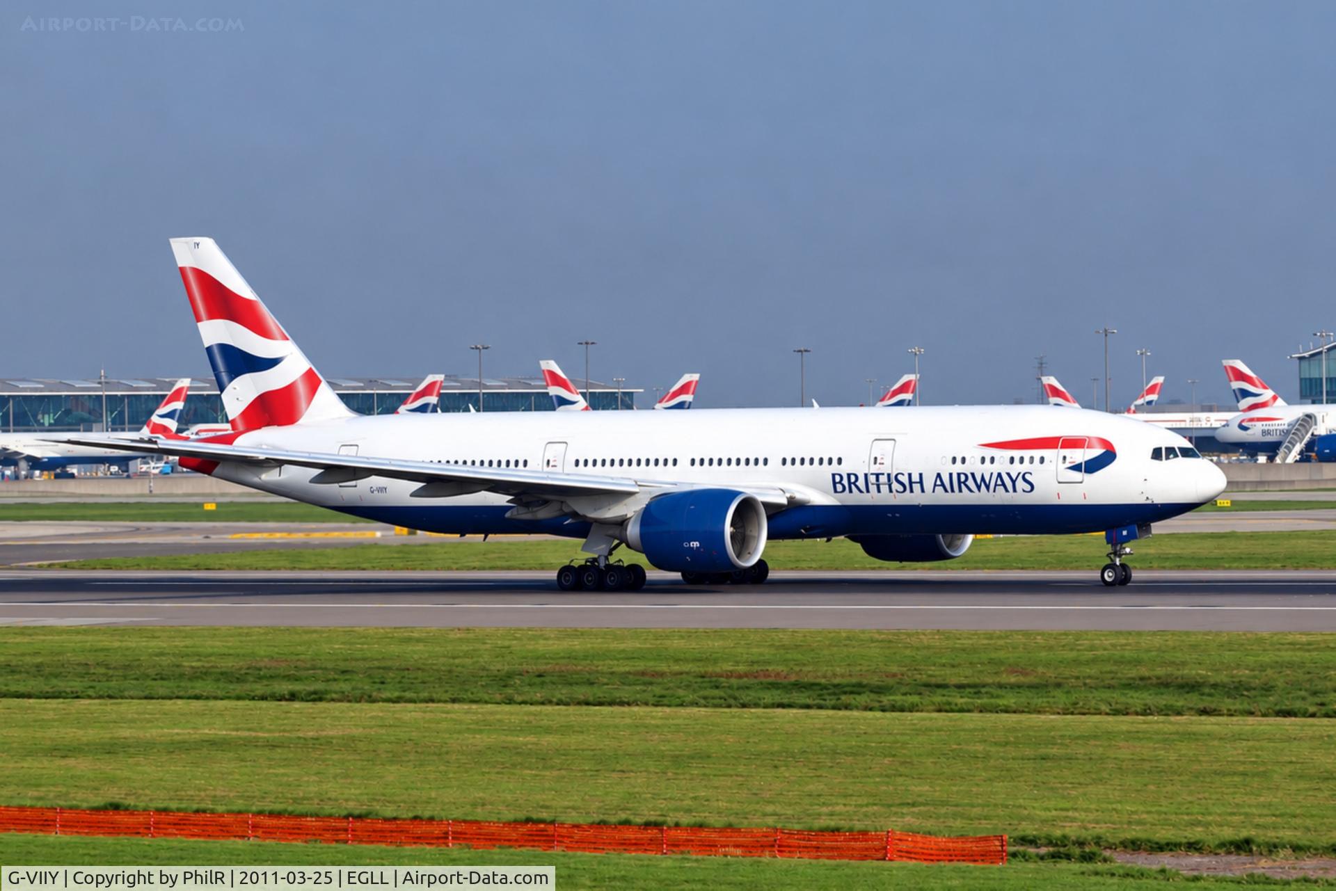 Aircraft G-VIIY, 1999 Boeing 777-236, c/n 29967 l/n 251, G-VIIY 1999 B777-200 BA LHR, at EGLL, photo by PhilR
