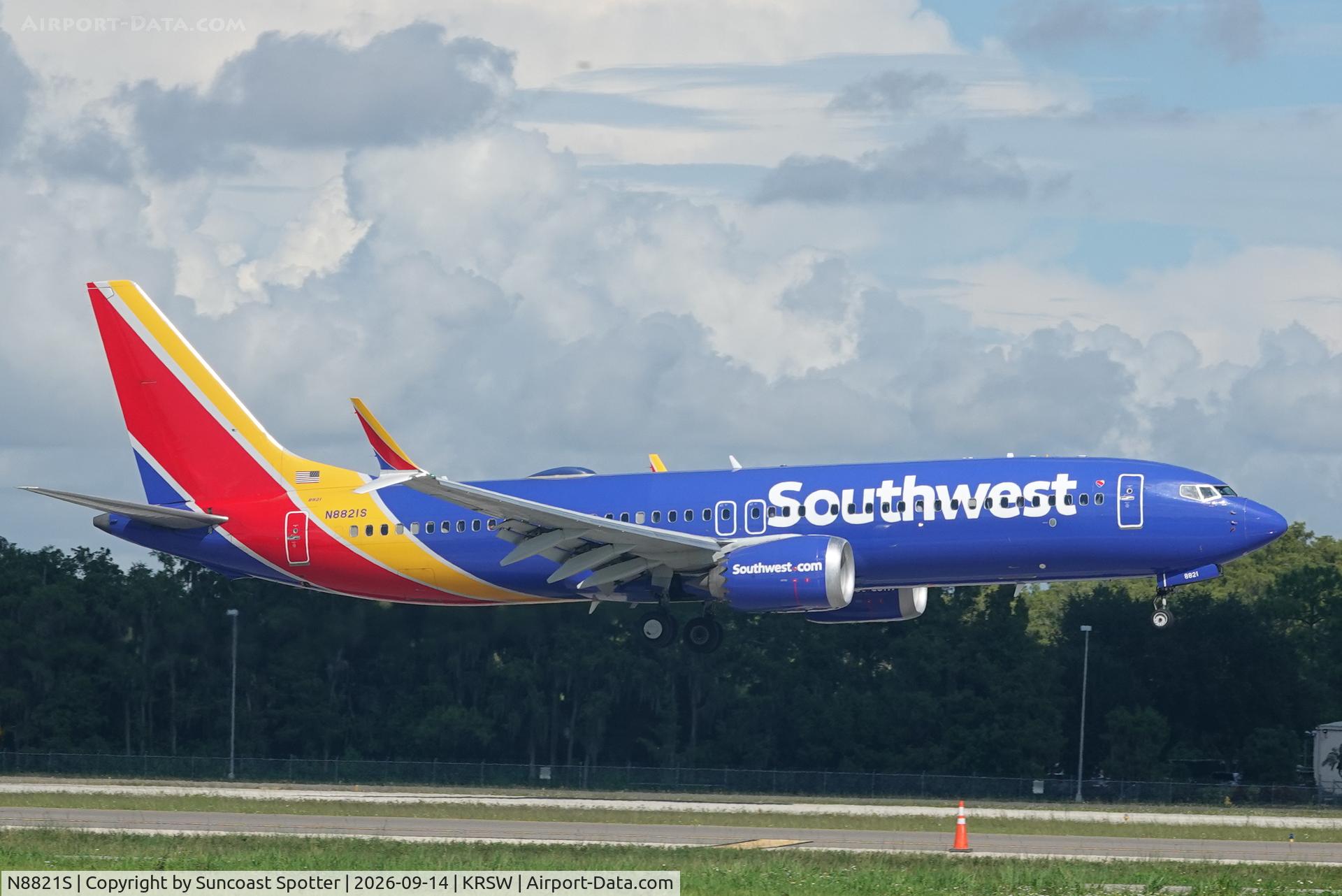 Aircraft N8821S, 2022 Boeing 737 MAX 8, c/n 67480 l/n 8425, Southwest 1066 arrives at Southwest Florida International Airport following flight from Baltimore-Washington International Airport, at KRSW, photo by Suncoast Spotter