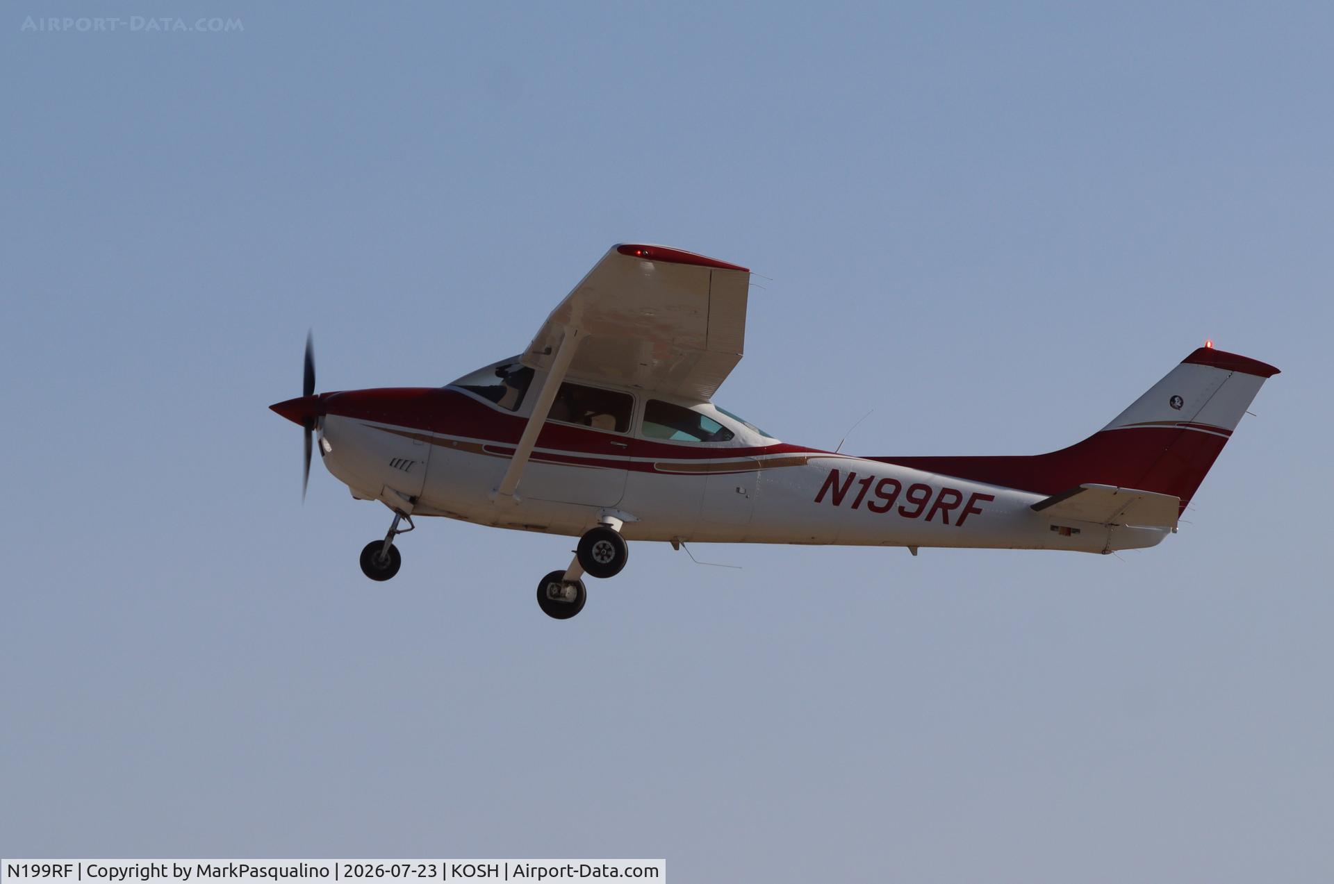 Aircraft N199RF, 1979 Cessna 182Q Skylane, c/n 16266816, Cessna 182Q, at KOSH, photo by MarkPasqualino